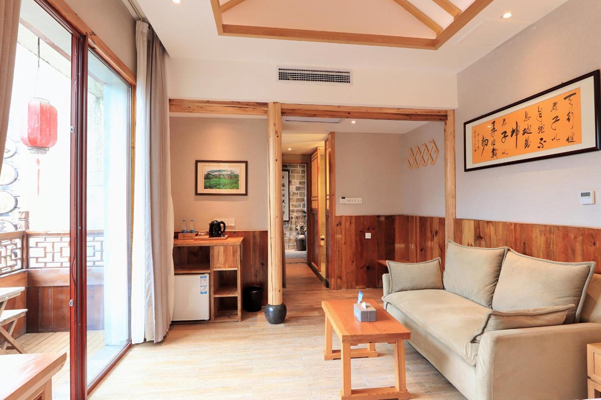 Mild Spring Boutique Hotel Huangshan Exterior photo