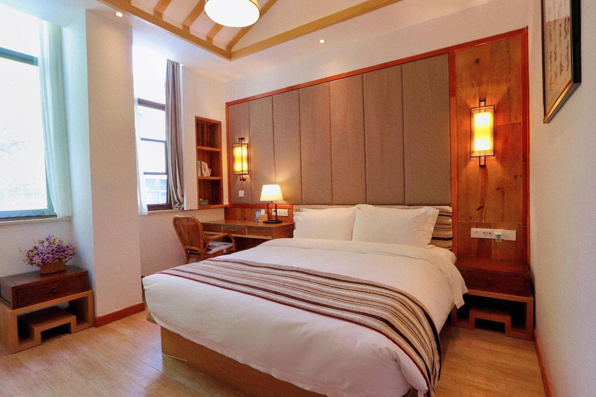 Mild Spring Boutique Hotel Huangshan Exterior photo