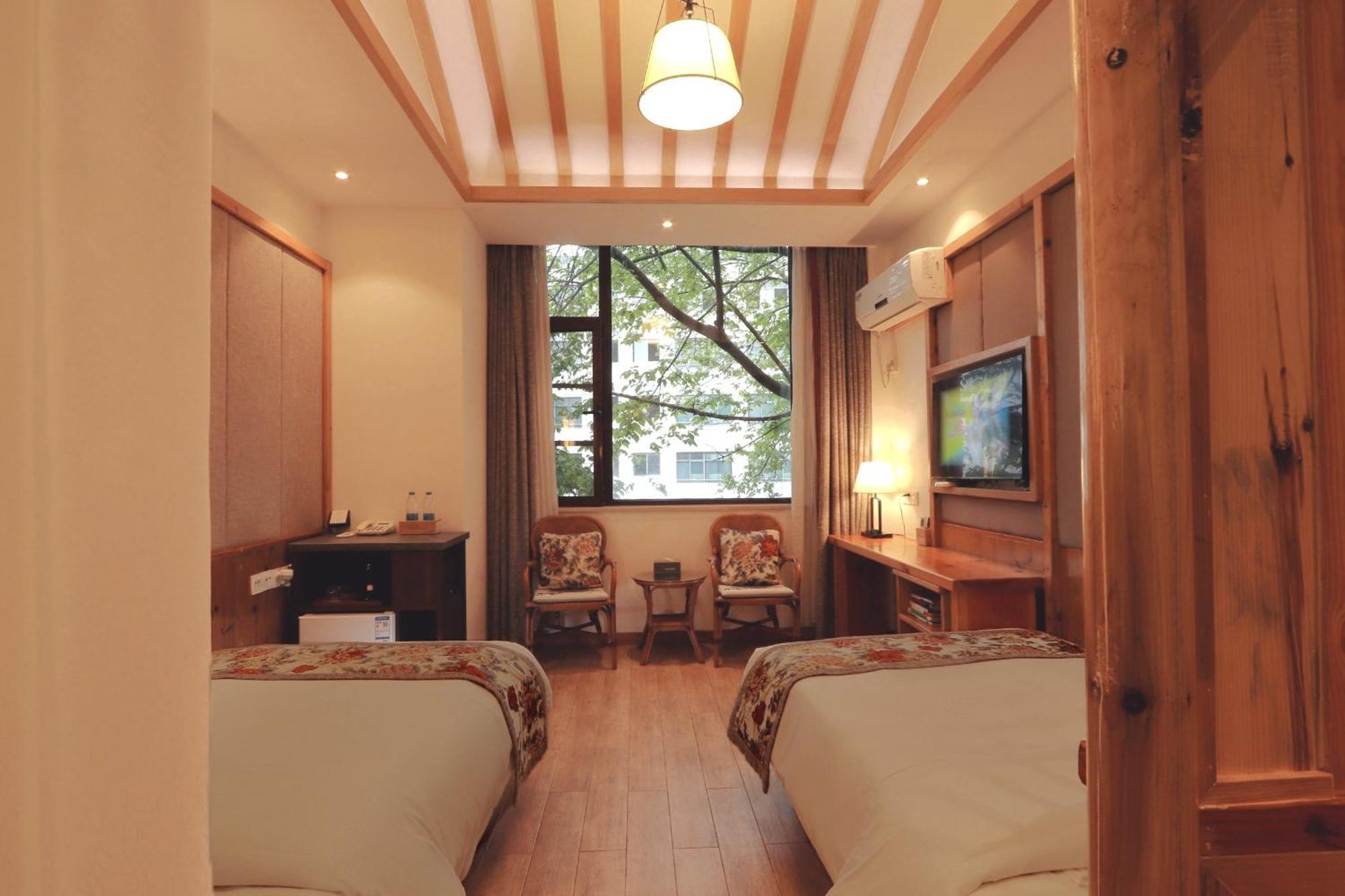 Mild Spring Boutique Hotel Huangshan Exterior photo